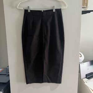 Pencil black skirt
